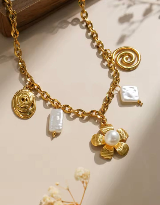 Necklace stainless steel with charms gold