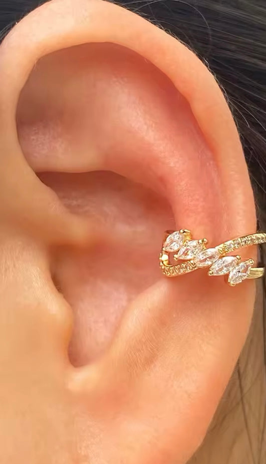 Ear cuff gold with zircons