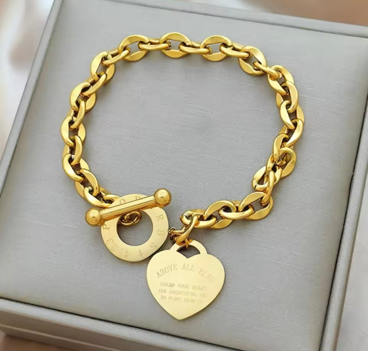 Bracelet stainless steel gold