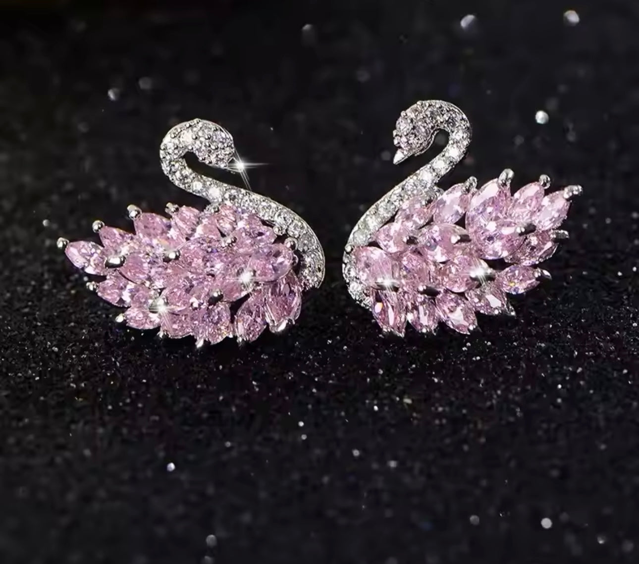 New earrings diamond Stainless steel swan